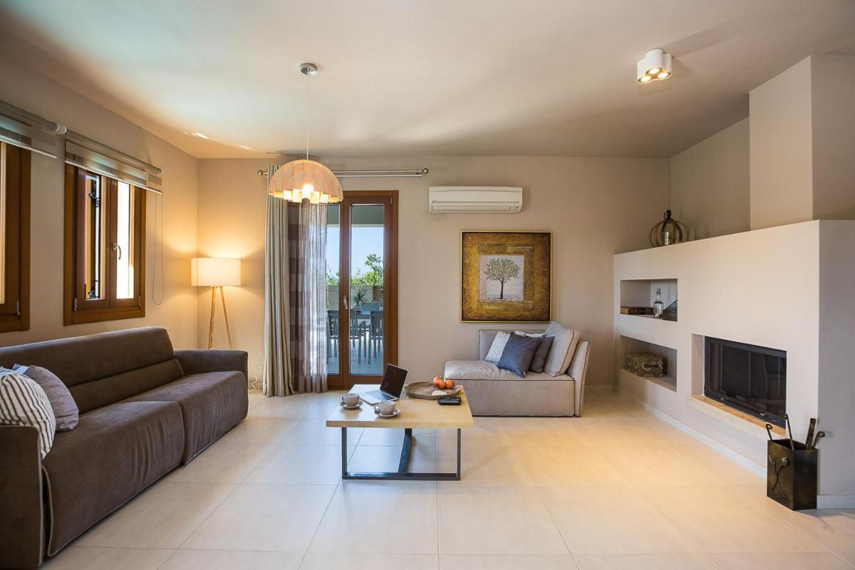 Kallisti Villas, Family Paradise, By Thinkvilla Kirianna Экстерьер фото